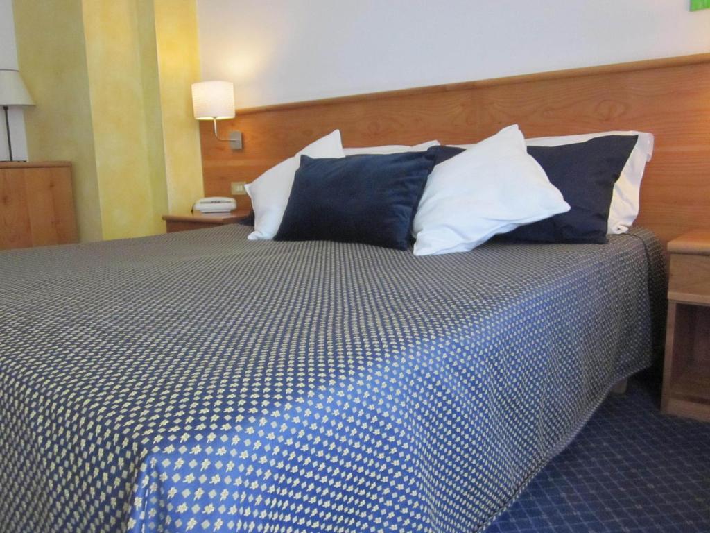 Hotel Marina Torri Del Benaco Bilik gambar